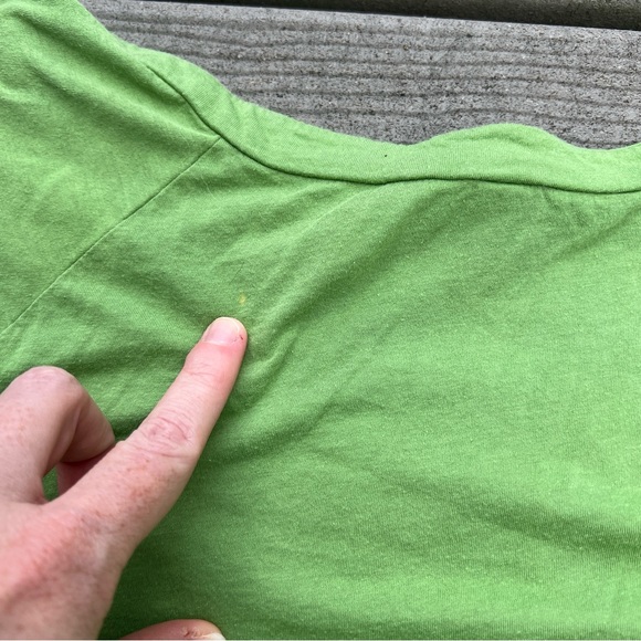 Charlotte: Green Cotton Short-Sleeve Women's Top. Size Large. - Picture 11 of 11